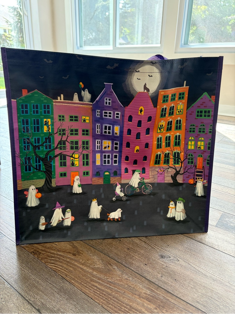 NWT Halloween Ghosts City Reusable Tote Bag